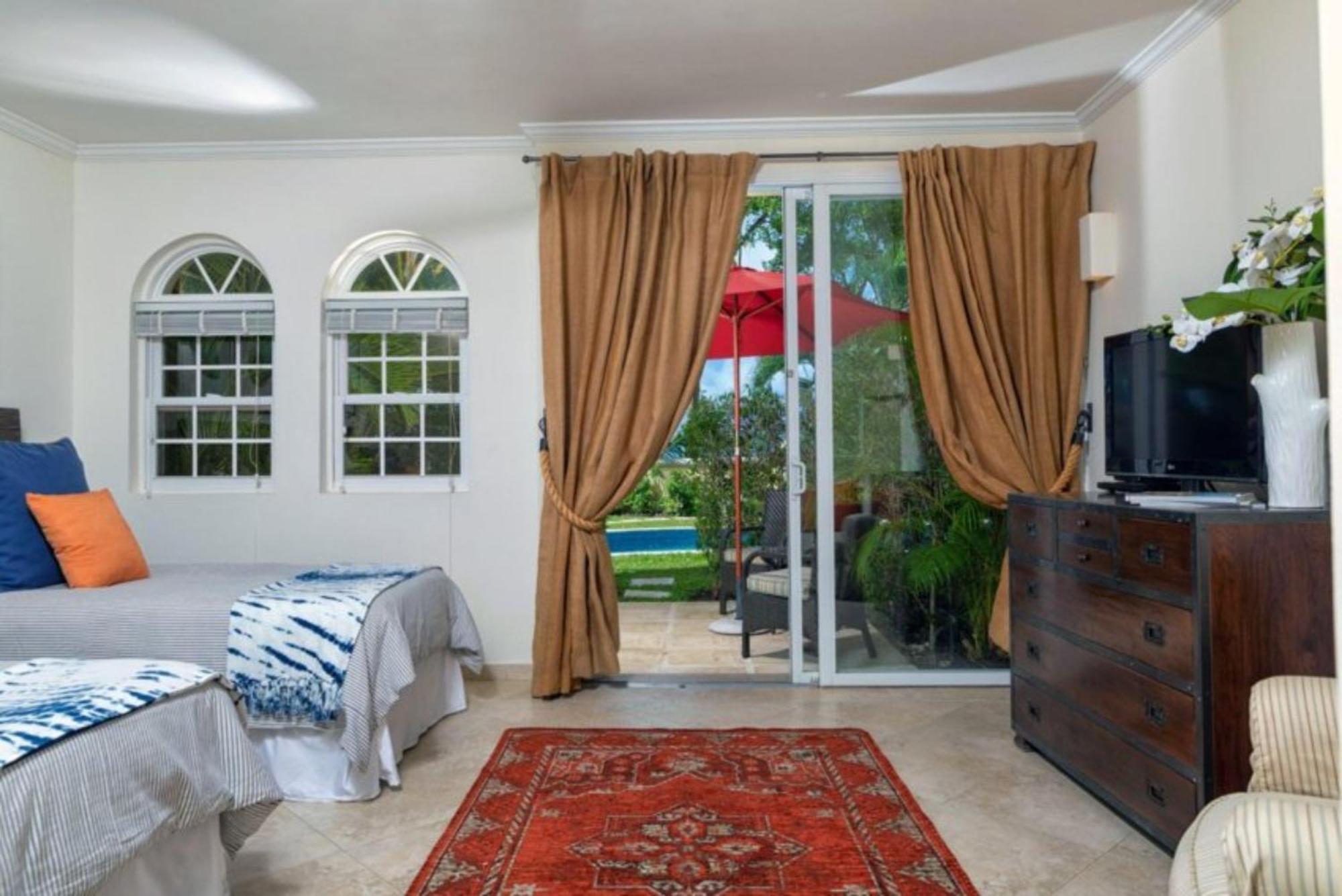 Sapphire Beach Condos Christ Church Phòng bức ảnh