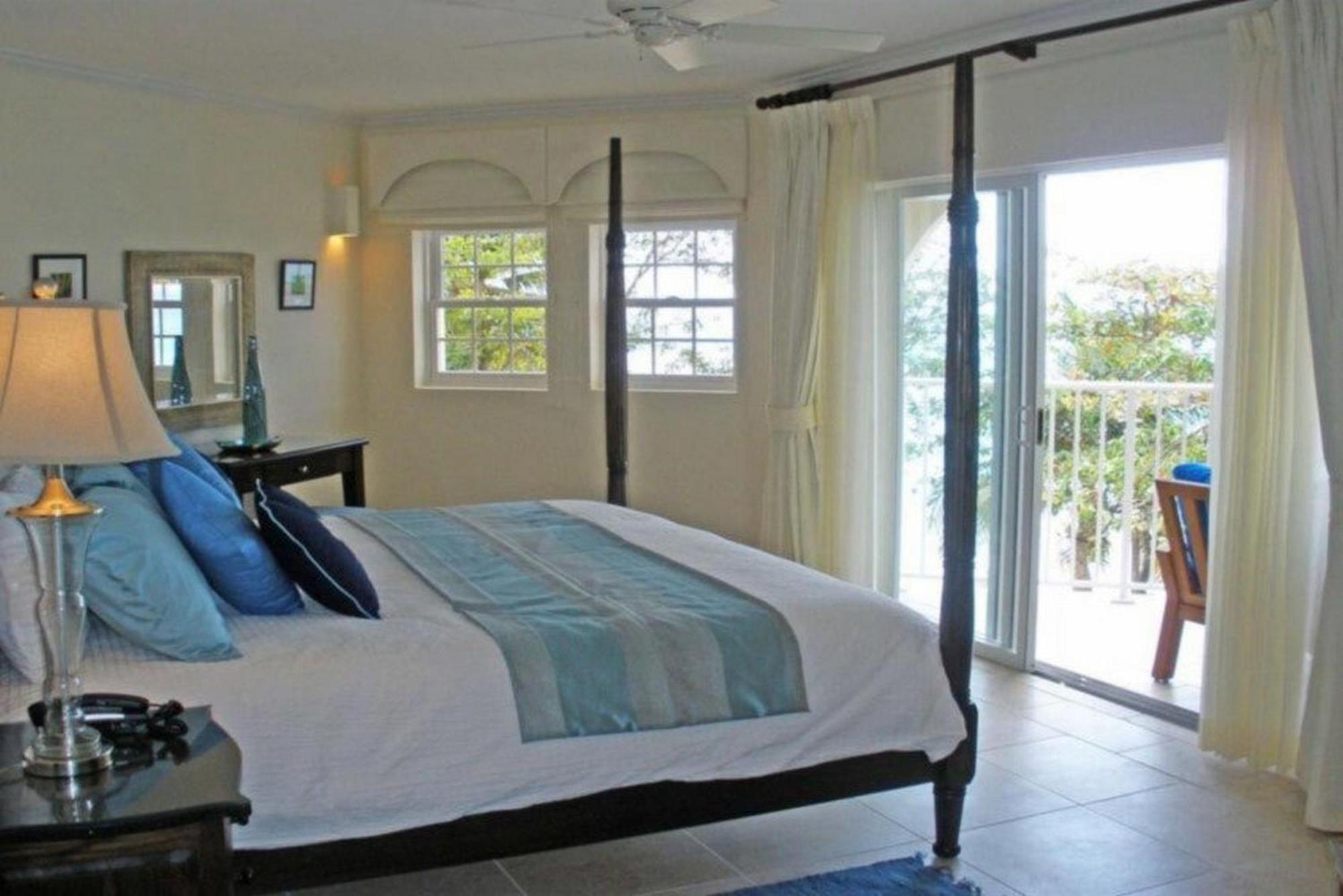 Sapphire Beach Condos Christ Church Phòng bức ảnh