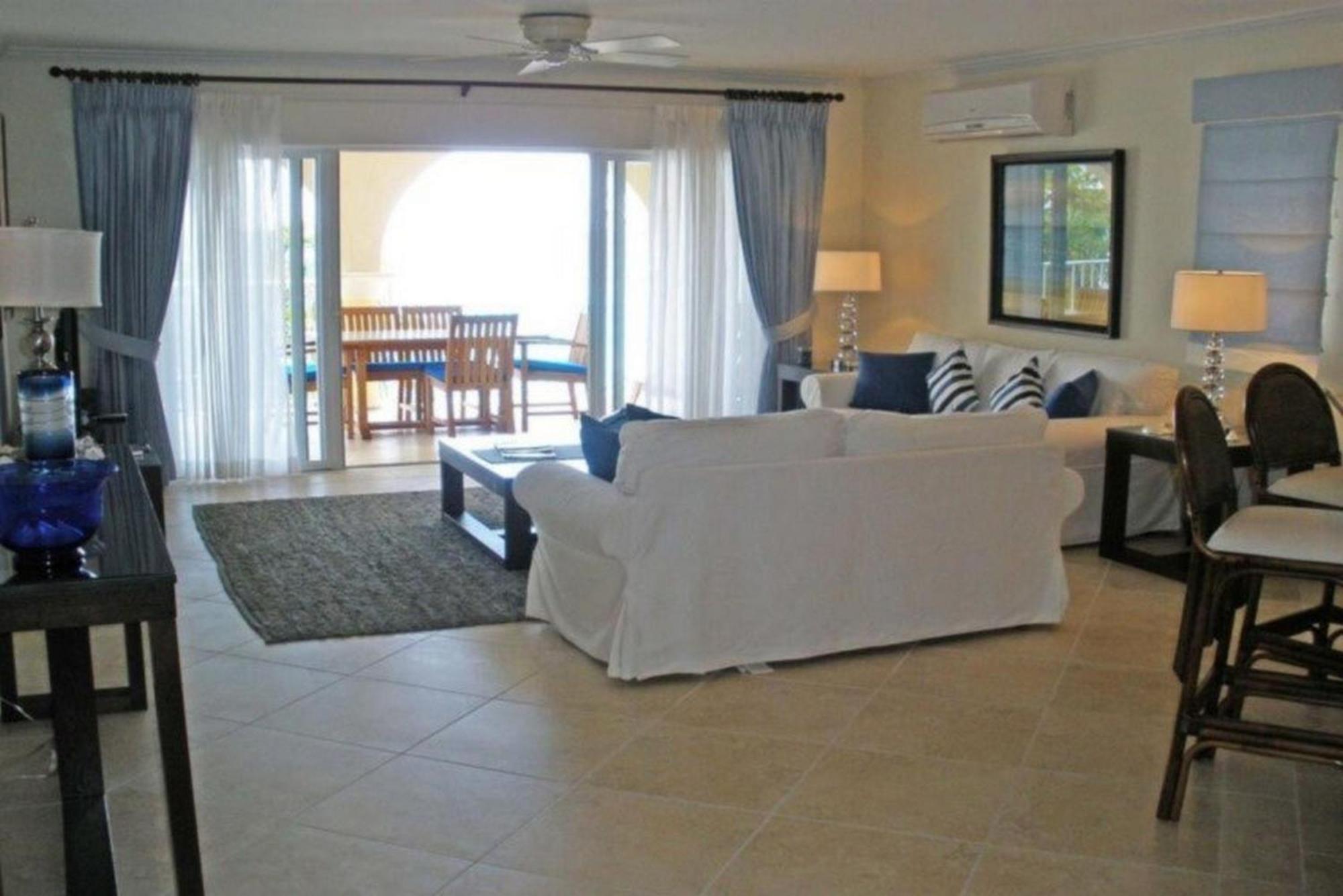 Sapphire Beach Condos Christ Church Phòng bức ảnh